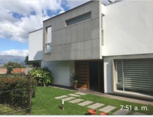 101110069525122369083809352407472678821623731532220031520578164111452758088225