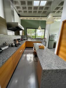 113886534819281002294596618752657946417856598227725848501863551707244623230250