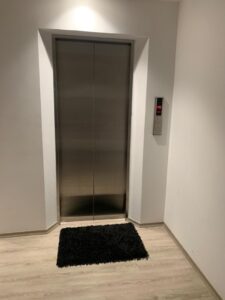 115768970675370973151885842012944227298717237222000527699291840893360602475714