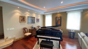 25210030816325002073956233289403792638740718443879472290508346625808660240078