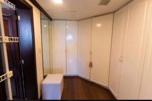 42256533132158996725382839615378763126490035634843636346293378787544587901467 4