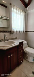 4887640 13460698563579073595947330825107914668107106494935157105940758227423053944801