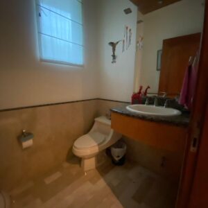 8891000683599242371681296609156040977706374808168246953811453671769878897728