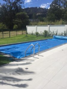 54087487648333921329891823431456451802264318503613275666817438453807053124879 1