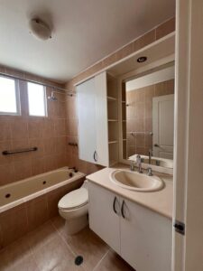 7074185 17729395411694683165629617813861413682974104229443793258656034802671258564477