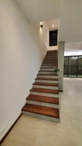 70848623174709391743458339151031366672924001778078556565001133528019990101715