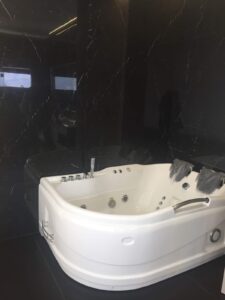 92618143524712552460628104402079073172843595463809234076274655969422483397347 1