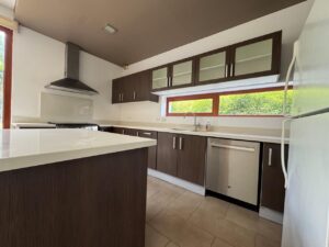 7694030 54969438091501040186023606016631184078535556648467289965741354609740244632731